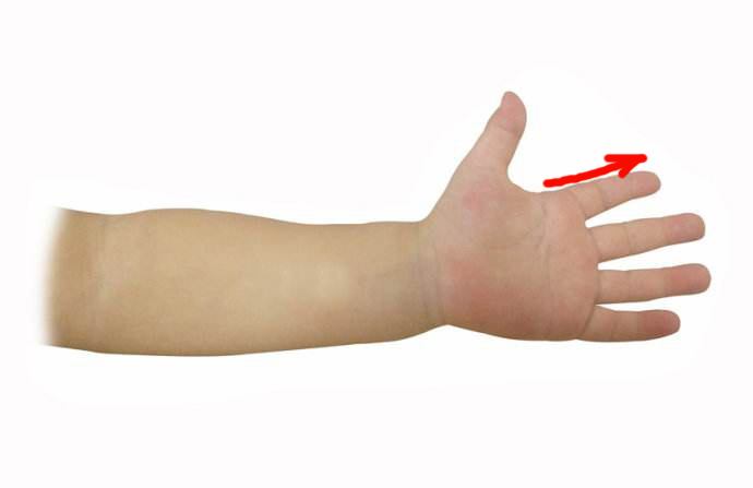 宝宝便秘应该怎样按摩?